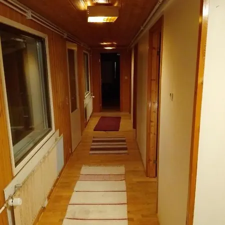 Backpackers Ounasvaara Private 2 * Рованиеми